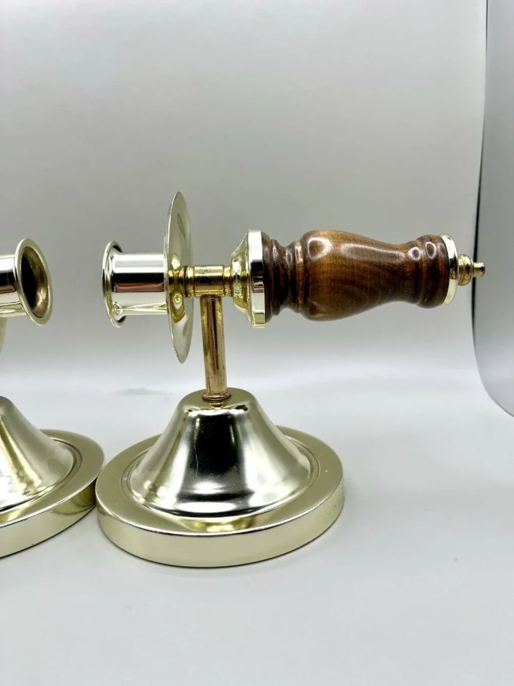 VTG Brass Wall Candle Sconces Pair Turned Wood Colonial Mid Century MCM Retro